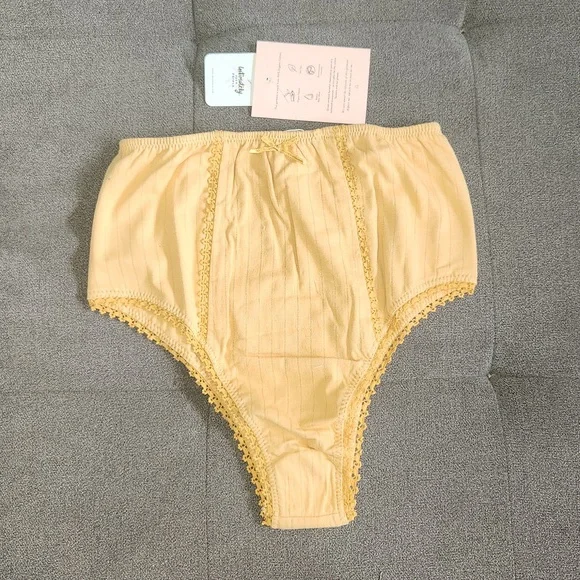 New spell designs Lana organic cotton bloomers panty sunflower yellow L saffron